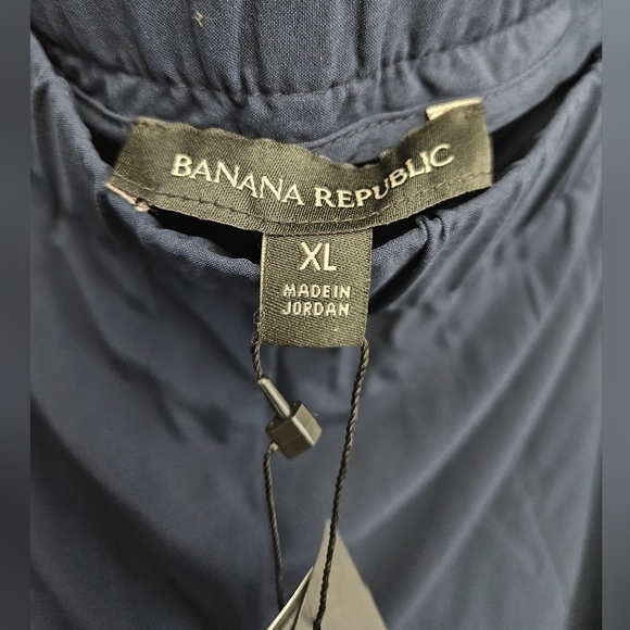 Banana Republic Navy Jogger Pants - NWT - Picture 3 of 5